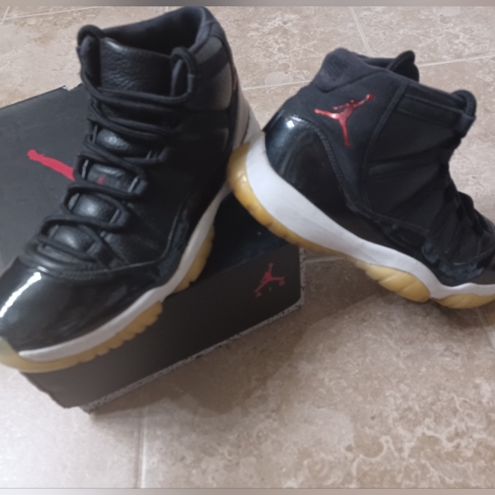 Air Jordan 11 Retro Bred '72-10' Sz.11